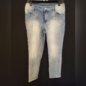 Chico's Light Blue Embroidered Light Wash Jeans